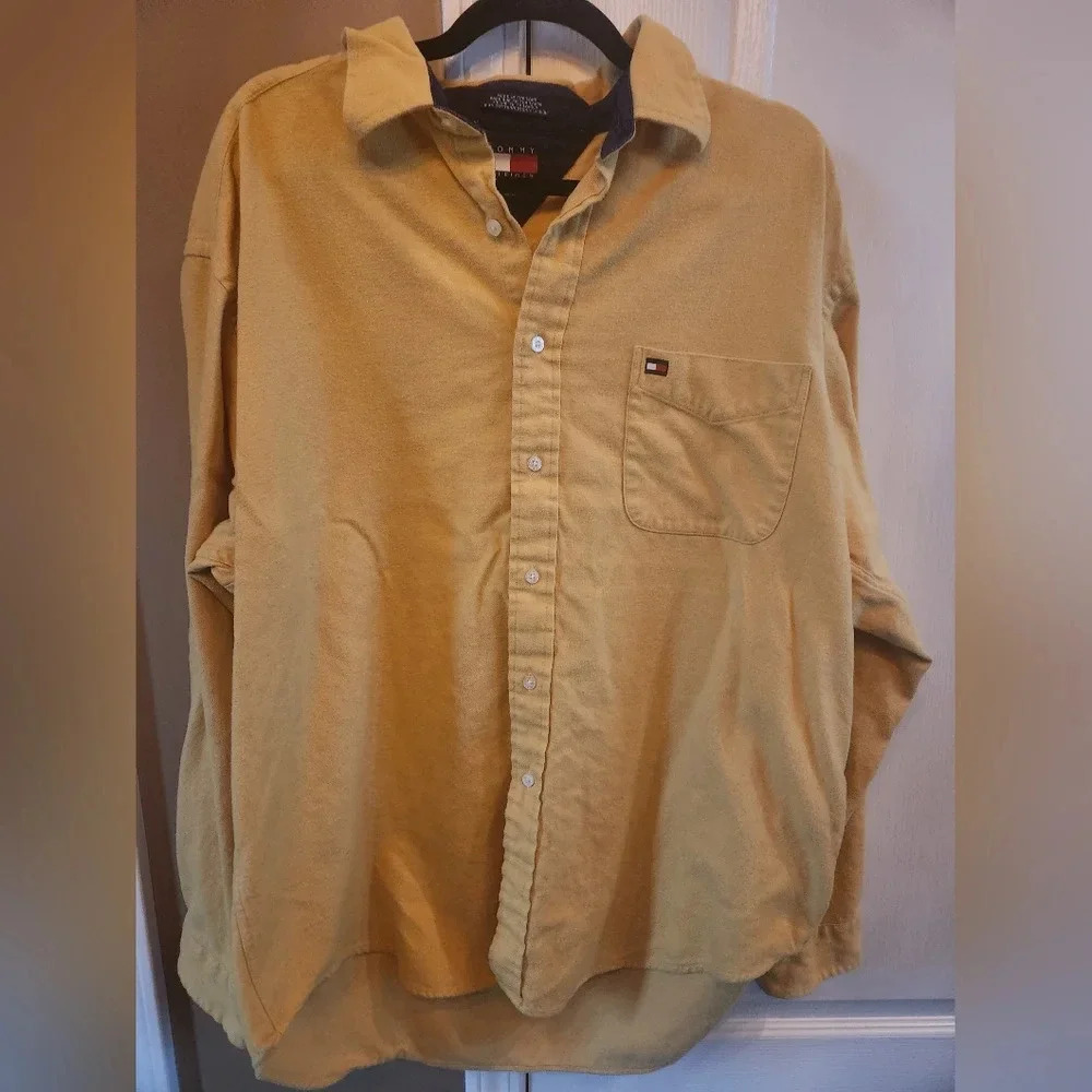 Men's Tommy Hilifiger Soft Cotton Yellow‎ Long Sleeve XL